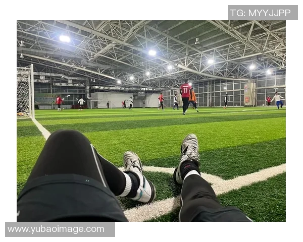 足球明星专属剪映创意展示让你领略球场魅力与个人风采 足球明星专属剪映创意展示让你领略球场魅力与个人风采